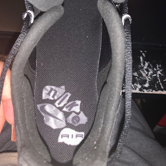 AIR270 React nikes - Picture 5 of 6